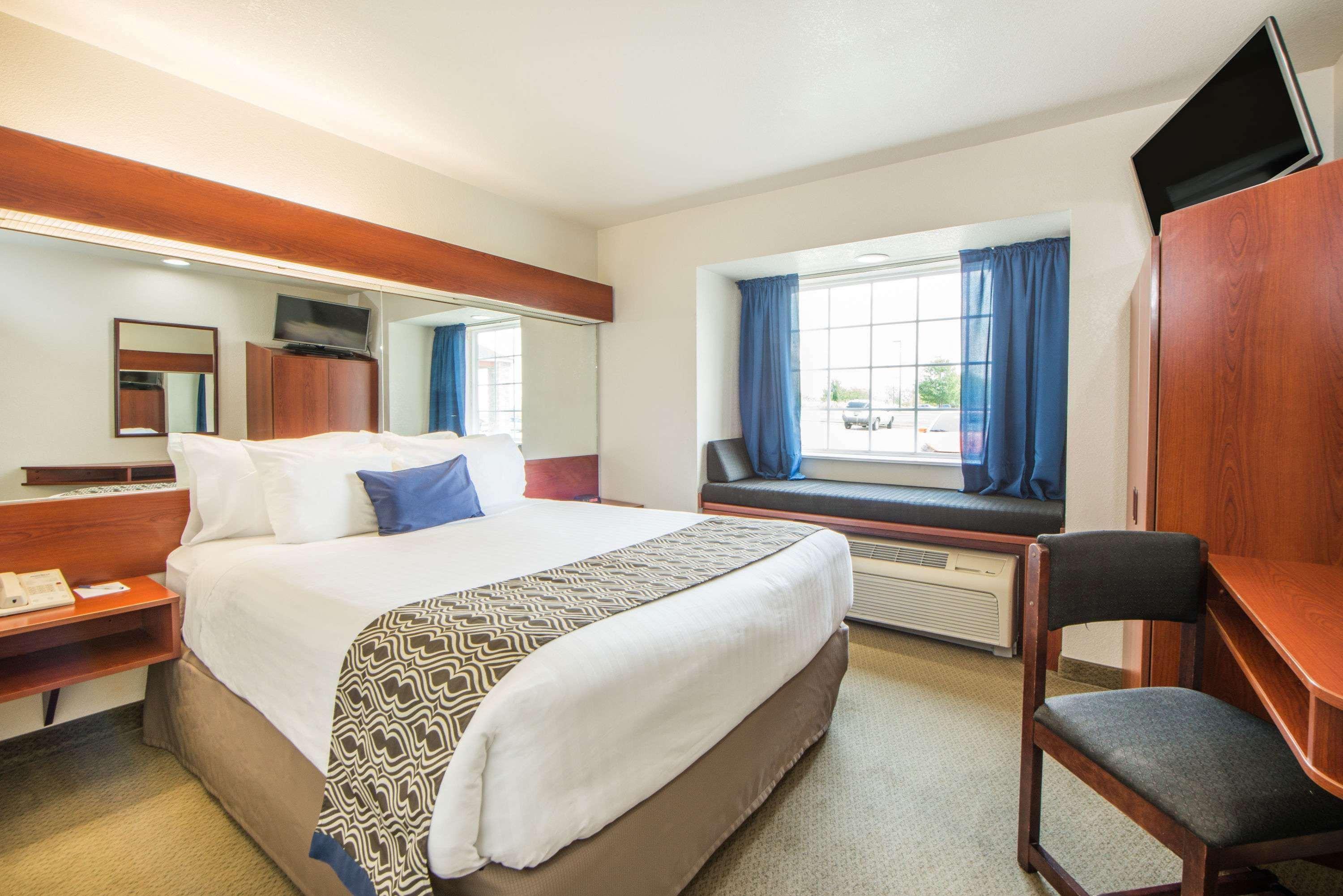 Microtel Inn And Suites By Wyndham Miami Ok Eksteriør billede